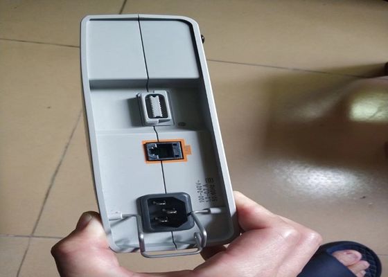 PHLIP M8023A Tıbbi ekipman parçaları güç adaptörü 100V 240V 50HZ 60HZ