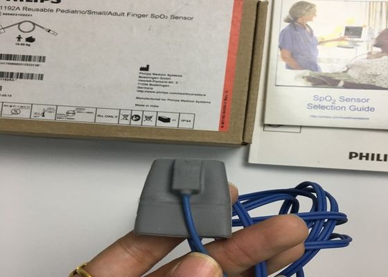 M1192A Çocuklar ve Yetişkinler İçin Alınabilir Küçük Parmak SpO2 Sensörü D Şekli 8 Pin 1.5M