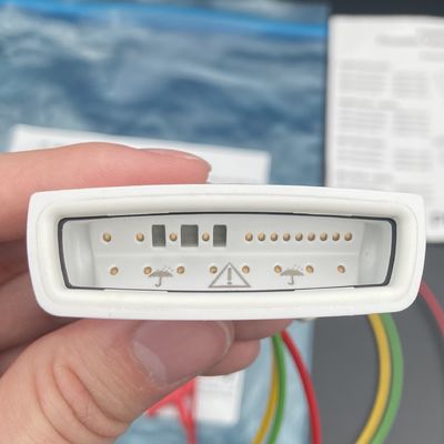 Üç Kılavuzlu Avrupa Standart Klemesi Kan Oksijen Bağlantısı EKG 3 Kurşunlu Yakalayıcı REF:989803171911