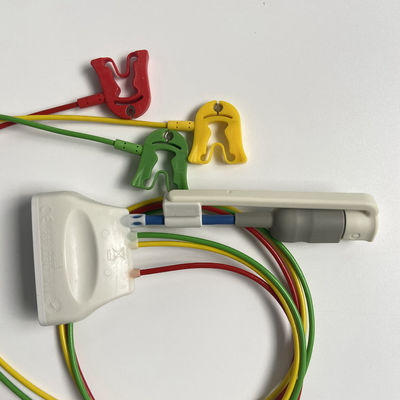 Üç Kılavuzlu Avrupa Standart Klemesi Kan Oksijen Bağlantısı EKG 3 Kurşunlu Yakalayıcı REF:989803171911